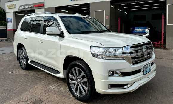 Buy New Toyota Land Cruiser White Car in Maputo in Maputo Buy New Toyota Land Cruiser White Car in Maputo in Maputo