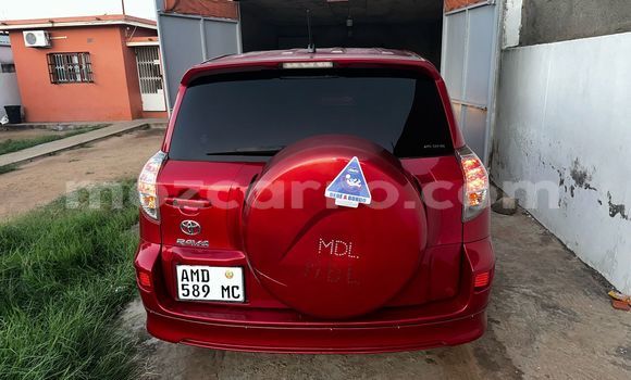 Tenga Tsaru Toyota RAV4 Tsvuku Mota in Maputo in Maputo Tenga Tsaru Toyota RAV4 Tsvuku Mota in Maputo in Maputo