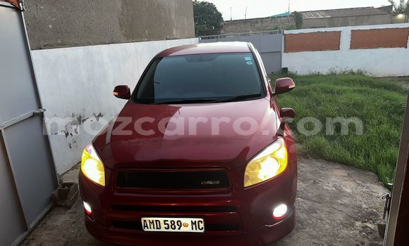 Tenga Tsaru Toyota RAV4 Tsvuku Mota in Maputo in Maputo Tenga Tsaru Toyota RAV4 Tsvuku Mota in Maputo in Maputo