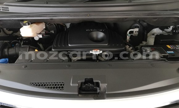 Buy Used Hyundai H1 White Car in Maputo in Maputo Buy Used Hyundai H1 White Car in Maputo in Maputo