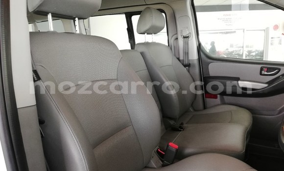Buy Used Hyundai H1 White Car in Maputo in Maputo Buy Used Hyundai H1 White Car in Maputo in Maputo