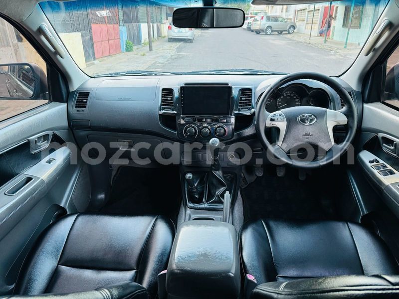Big with watermark toyota hilux maputo maputo 37386