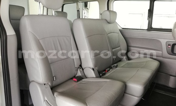 Buy Used Hyundai H1 White Car in Maputo in Maputo Buy Used Hyundai H1 White Car in Maputo in Maputo