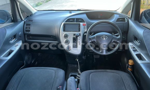 Comprar Usado Toyota Ractis Azul Carro em Maputo em Maputo Comprar Usado Toyota Ractis Azul Carro em Maputo em Maputo