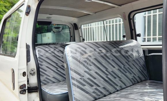 Tenga Tsaru Nissan Caravan Chena Mota in Maputo in Maputo Tenga Tsaru Nissan Caravan Chena Mota in Maputo in Maputo