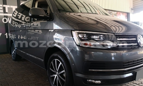 Comprar Usado Volkswagen Caravelle Prata Carro em Maputo em Maputo Comprar Usado Volkswagen Caravelle Prata Carro em Maputo em Maputo