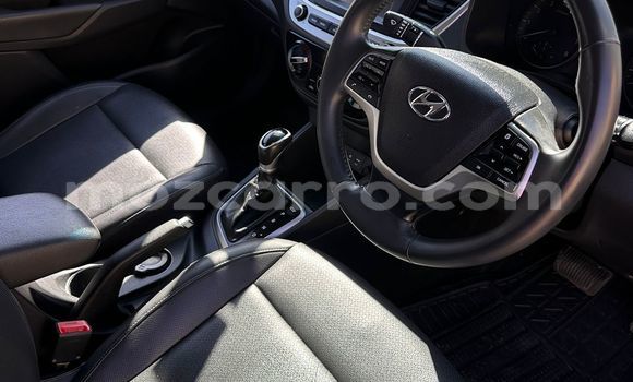 Buy Used Hyundai Accent Other Car in Maputo in Maputo Buy Used Hyundai Accent Other Car in Maputo in Maputo