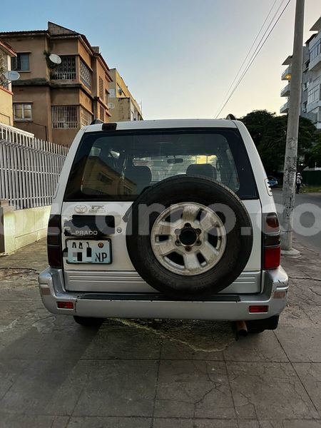 Big with watermark toyota land cruiser prado maputo maputo 37402