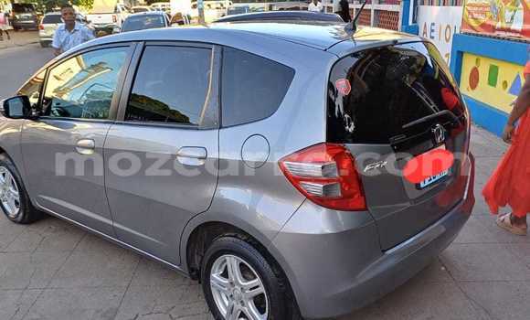 Nunua Ilio tumika Honda Fit Fedha Gari ndani ya Maputo nchini Maputo Nunua Ilio tumika Honda Fit Fedha Gari ndani ya Maputo nchini Maputo