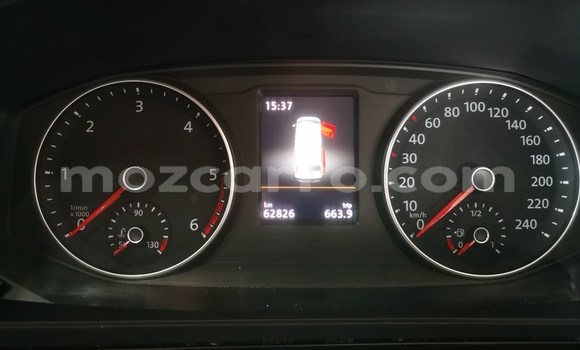 Comprar Usado Volkswagen Caravelle Prata Carro em Maputo em Maputo Comprar Usado Volkswagen Caravelle Prata Carro em Maputo em Maputo