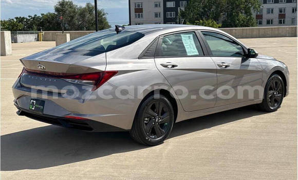 Buy Used Hyundai Elantra Other Car in Maputo in Maputo Buy Used Hyundai Elantra Other Car in Maputo in Maputo
