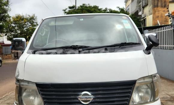 Comprar Usado Nissan Caravan Branco Carro em Maputo em Maputo Comprar Usado Nissan Caravan Branco Carro em Maputo em Maputo