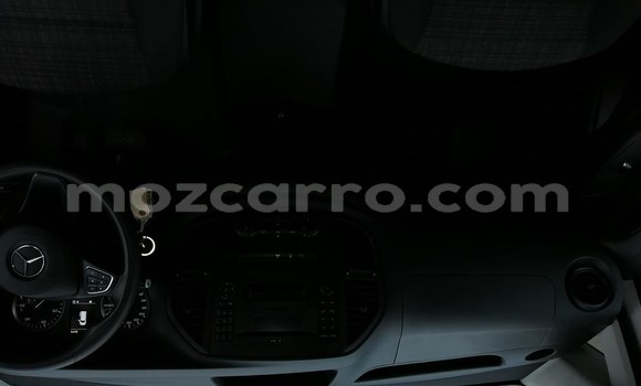Comprar Usado Mercedes‒Benz Vito Branco Carro em Maputo em Maputo Comprar Usado Mercedes‒Benz Vito Branco Carro em Maputo em Maputo