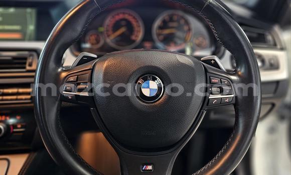Comprar Novo BMW 5-Series Branco Carro em Maputo em Maputo Comprar Novo BMW 5-Series Branco Carro em Maputo em Maputo