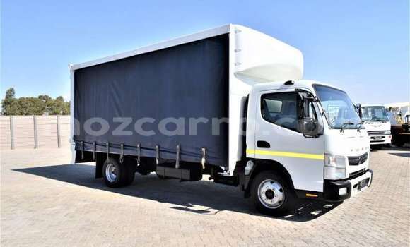 Buy Used Mitsubishi L400 White Truck in Maputo in Maputo Buy Used Mitsubishi L400 White Truck in Maputo in Maputo