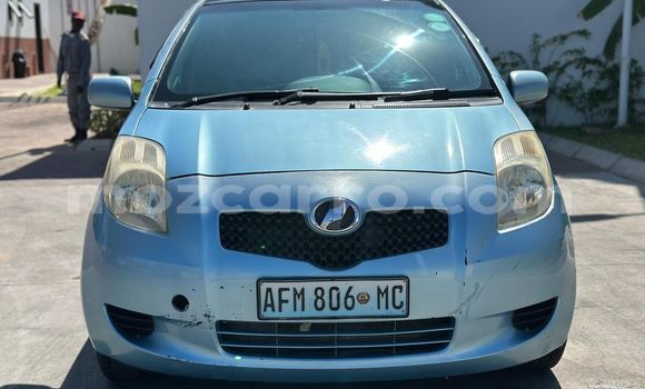 Comprar Usado Toyota Vitz Azul Carro em Maputo em Maputo Comprar Usado Toyota Vitz Azul Carro em Maputo em Maputo
