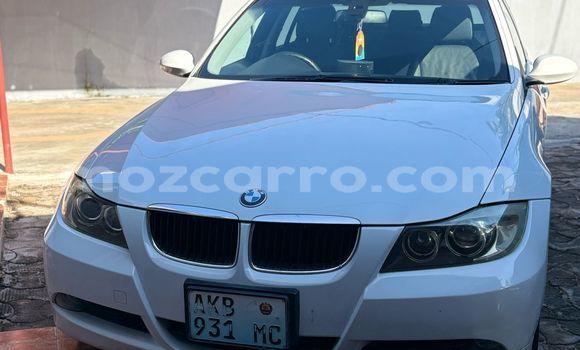 Nunua Ilio tumika BMW 3-Series Nyeupe Gari ndani ya Maputo nchini Maputo