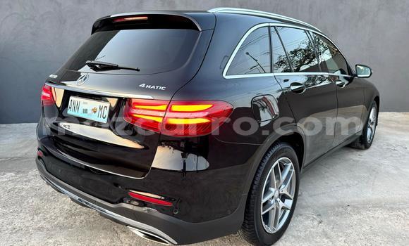 Nunua Mpya Mercedes‒Benz GLC Nyeusi Gari ndani ya Maputo nchini Maputo Nunua Mpya Mercedes‒Benz GLC Nyeusi Gari ndani ya Maputo nchini Maputo