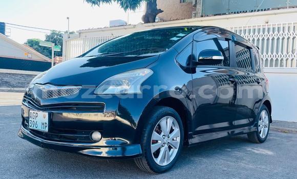 Nunua Ilio tumika Toyota Ractis Nyeusi Gari ndani ya Maputo nchini Maputo