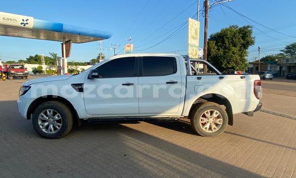 Comprar Usado Ford Ranger Branco Carro em Maputo em Maputo