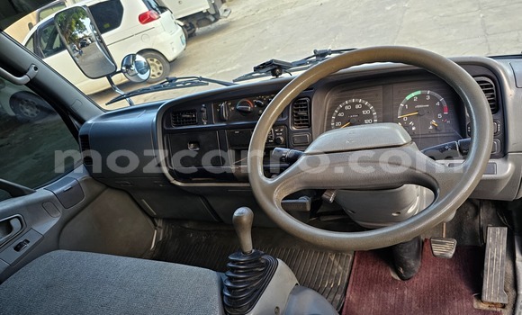 Nunua Mpya Mitsubishi Carisma Nyeupe Gari ndani ya Maputo nchini Maputo Nunua Mpya Mitsubishi Carisma Nyeupe Gari ndani ya Maputo nchini Maputo