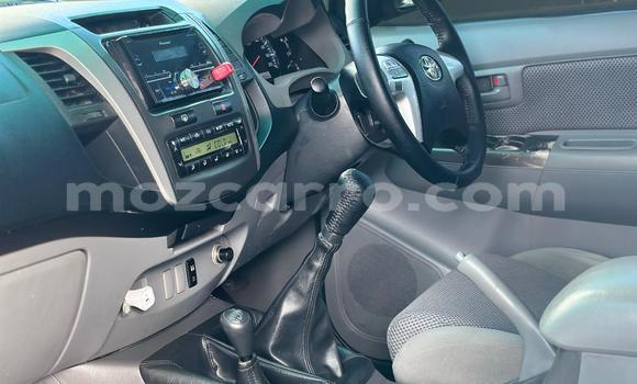 Comprar Usado Toyota Hilux Branco Carro em Maputo em Maputo Comprar Usado Toyota Hilux Branco Carro em Maputo em Maputo