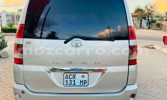Comprar Usado Toyota Noah De outros Carro em Maputo em Maputo Comprar Usado Toyota Noah De outros Carro em Maputo em Maputo