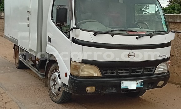 Tenga Tsaru Toyota Dyna Chena Mota in Maputo in Maputo Tenga Tsaru Toyota Dyna Chena Mota in Maputo in Maputo