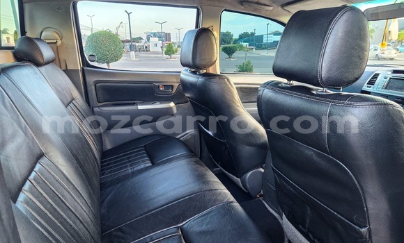 Comprar Usado Toyota Hilux Branco Carro em Maputo em Maputo Comprar Usado Toyota Hilux Branco Carro em Maputo em Maputo