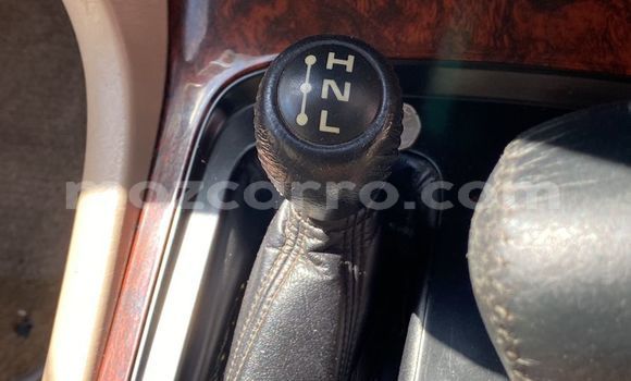 Buy Used Toyota Land Cruiser White Car in Maputo in Maputo Buy Used Toyota Land Cruiser White Car in Maputo in Maputo