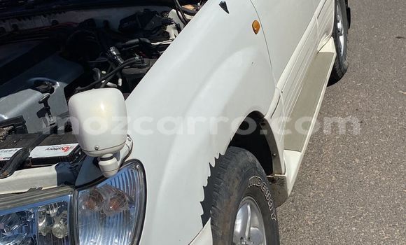 Buy Used Toyota Land Cruiser White Car in Maputo in Maputo Buy Used Toyota Land Cruiser White Car in Maputo in Maputo