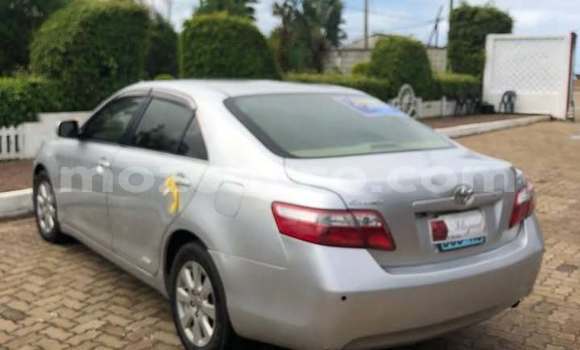 Buy Used Toyota Camry (Japan) Silver Car in Maputo in Maputo