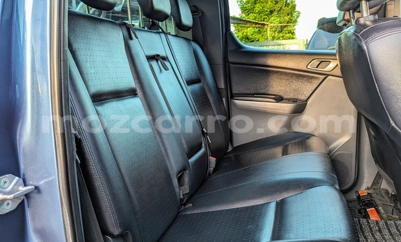 Nunua Ilio tumika Mazda BT-50 Bluu Gari ndani ya Maputo nchini Maputo Nunua Ilio tumika Mazda BT-50 Bluu Gari ndani ya Maputo nchini Maputo