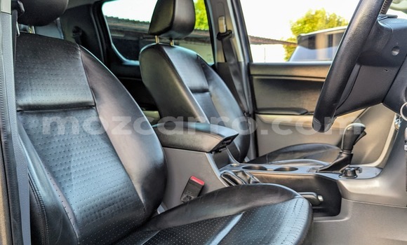 Nunua Ilio tumika Mazda BT-50 Bluu Gari ndani ya Maputo nchini Maputo Nunua Ilio tumika Mazda BT-50 Bluu Gari ndani ya Maputo nchini Maputo