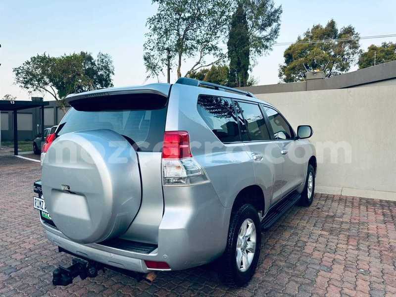 Big with watermark toyota land cruiser prado maputo maputo 37575