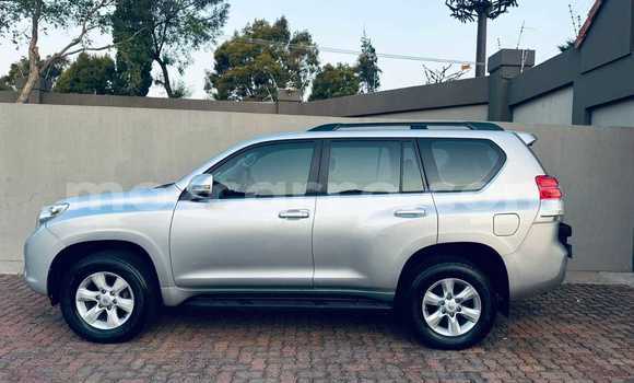 Comprar Usado Toyota Land Cruiser Prado De outros Carro em Maputo em Maputo Comprar Usado Toyota Land Cruiser Prado De outros Carro em Maputo em Maputo