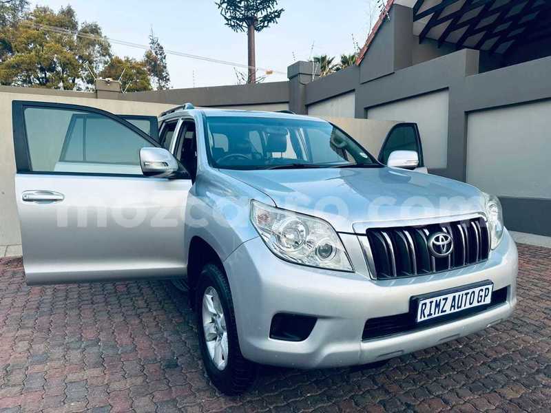 Big with watermark toyota land cruiser prado maputo maputo 37575