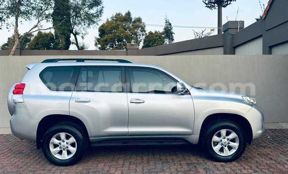 Comprar Usado Toyota Land Cruiser Prado De outros Carro em Maputo em Maputo Comprar Usado Toyota Land Cruiser Prado De outros Carro em Maputo em Maputo