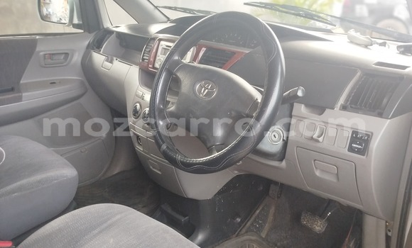 Comprar Usado Toyota Noah De outros Carro em Maputo em Maputo Comprar Usado Toyota Noah De outros Carro em Maputo em Maputo