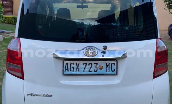 Buy Used Toyota Ractis White Car in Maputo in Maputo Buy Used Toyota Ractis White Car in Maputo in Maputo