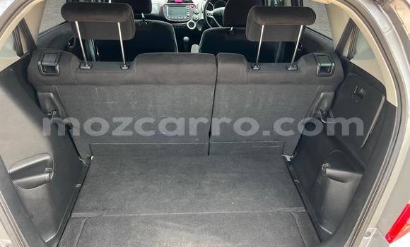 Nunua Ilio tumika Honda Fit Fedha Gari ndani ya Maputo nchini Maputo Nunua Ilio tumika Honda Fit Fedha Gari ndani ya Maputo nchini Maputo