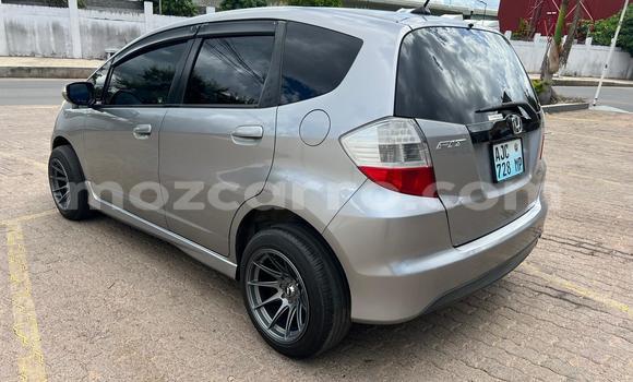 Nunua Ilio tumika Honda Fit Fedha Gari ndani ya Maputo nchini Maputo Nunua Ilio tumika Honda Fit Fedha Gari ndani ya Maputo nchini Maputo