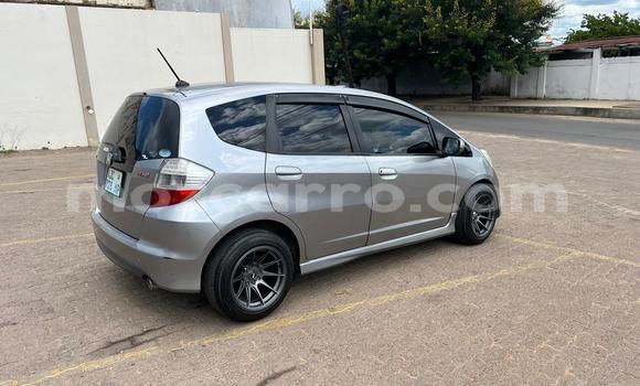 Nunua Ilio tumika Honda Fit Fedha Gari ndani ya Maputo nchini Maputo Nunua Ilio tumika Honda Fit Fedha Gari ndani ya Maputo nchini Maputo