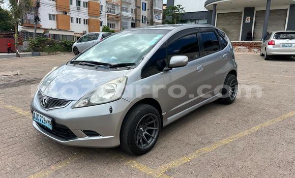 Nunua Ilio tumika Honda Fit Fedha Gari ndani ya Maputo nchini Maputo Nunua Ilio tumika Honda Fit Fedha Gari ndani ya Maputo nchini Maputo
