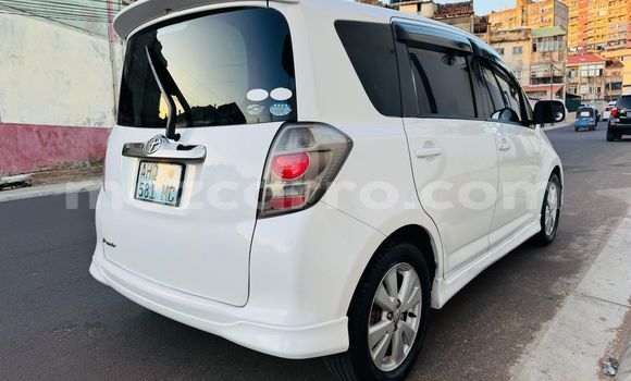 Tenga Tsaru Toyota Ractis Chena Mota in Maputo in Maputo Tenga Tsaru Toyota Ractis Chena Mota in Maputo in Maputo