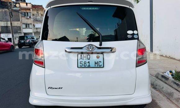 Tenga Tsaru Toyota Ractis Chena Mota in Maputo in Maputo Tenga Tsaru Toyota Ractis Chena Mota in Maputo in Maputo