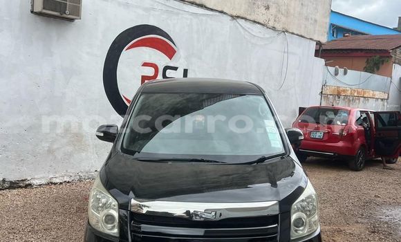 Comprar Usado Toyota Noah Preto Carro em Maputo em Maputo Comprar Usado Toyota Noah Preto Carro em Maputo em Maputo