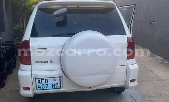 Comprar Usado Toyota RAV4 Branco Carro em Maputo em Maputo Comprar Usado Toyota RAV4 Branco Carro em Maputo em Maputo