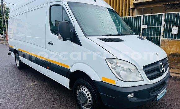 Comprar Usado Mercedes‒Benz Viano Branco Carro em Maputo em Maputo
