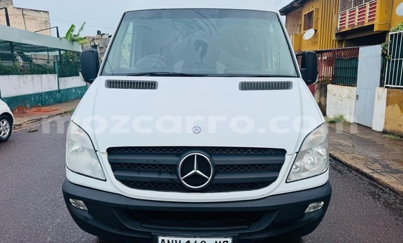 Nunua Ilio tumika Mercedes‒Benz Viano Nyeupe Gari ndani ya Maputo nchini Maputo Nunua Ilio tumika Mercedes‒Benz Viano Nyeupe Gari ndani ya Maputo nchini Maputo
